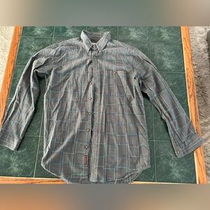 The Territory Ahead long sleeve button down shirt. Men’s Large Tall